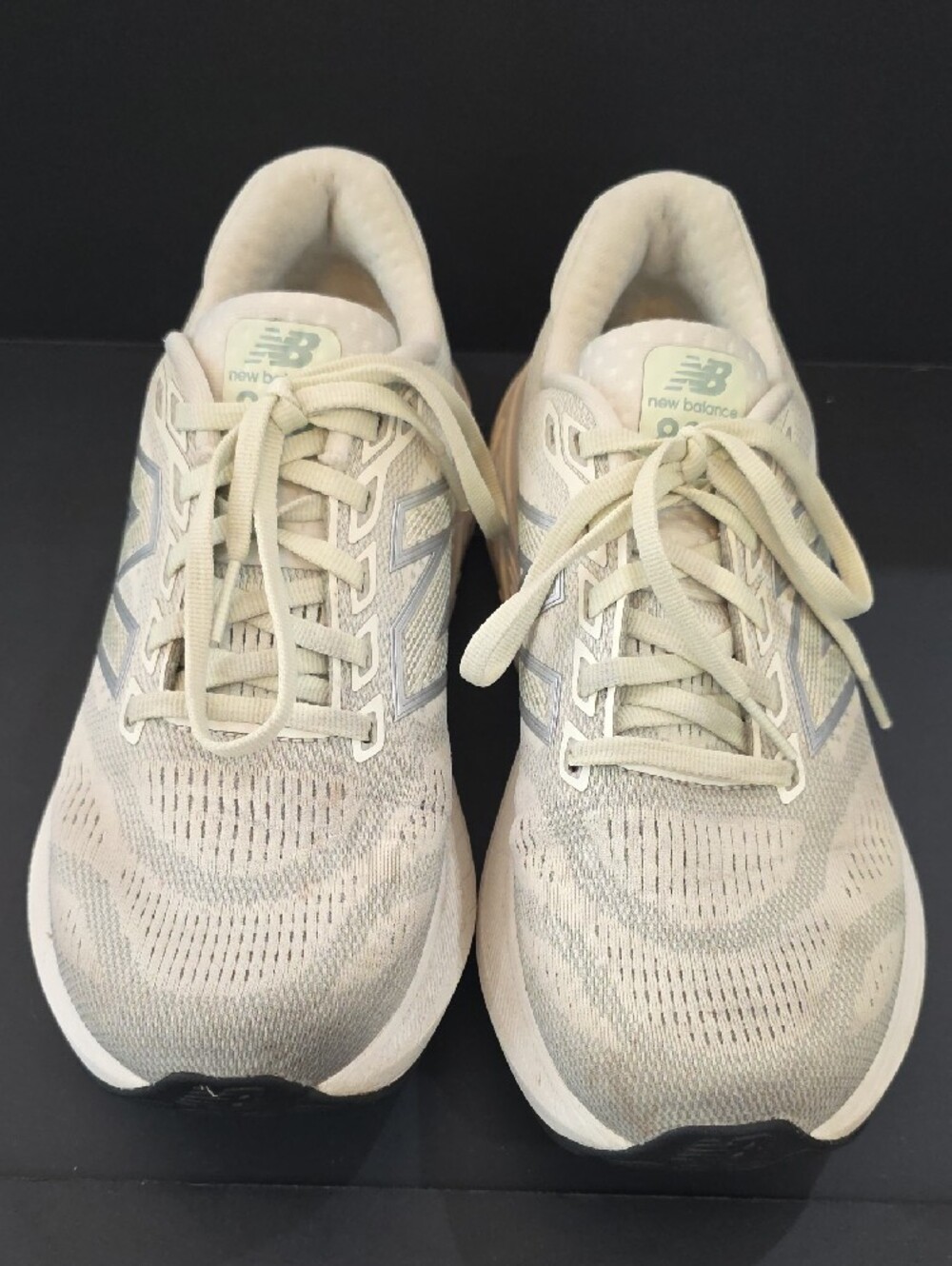 New Balance Fresh Foam 880 Women's Sneakers in Pale Mint and Cream Size 8 - Picture 6 of 13